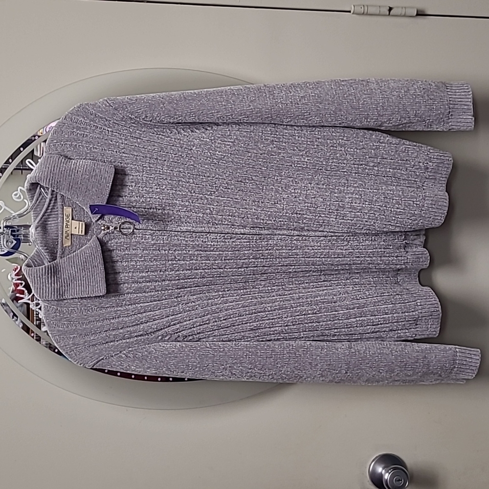 💋Ava Page Sweater